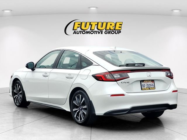 Used 2024  Honda EX-L image 6