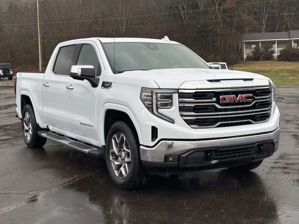 New 2026 Glacier White Tricoat GMC SLT image 4