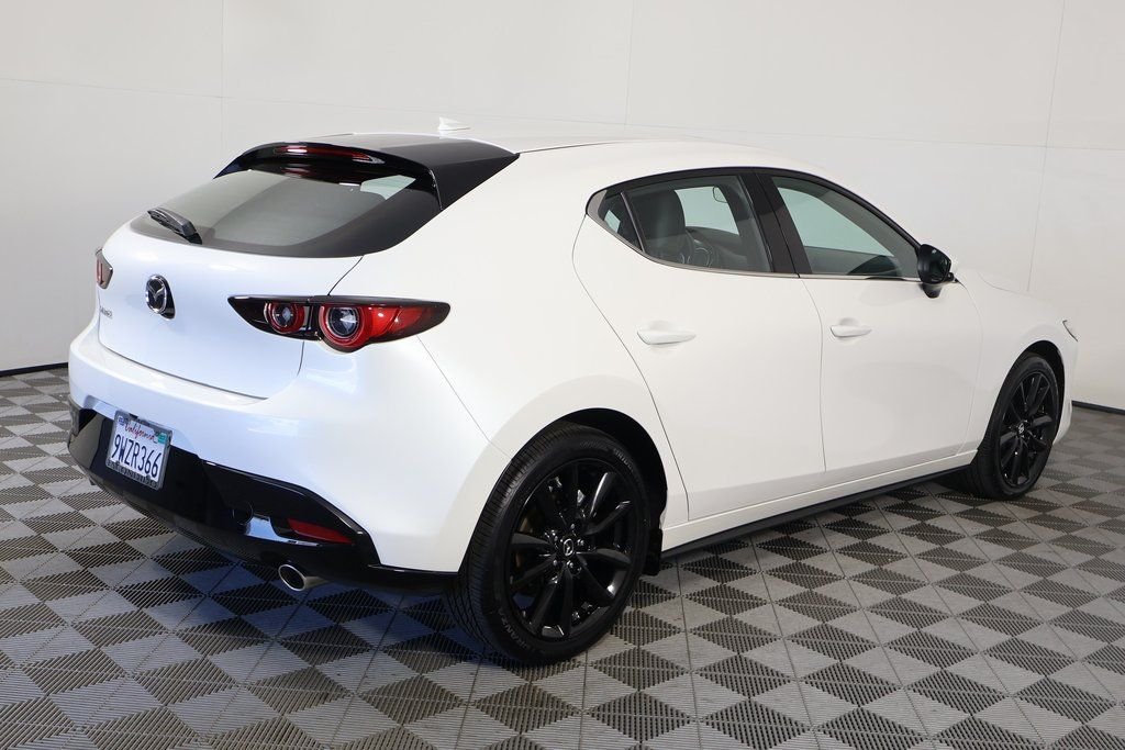 2026 Mazda Mazda3 Premium - Photo 5