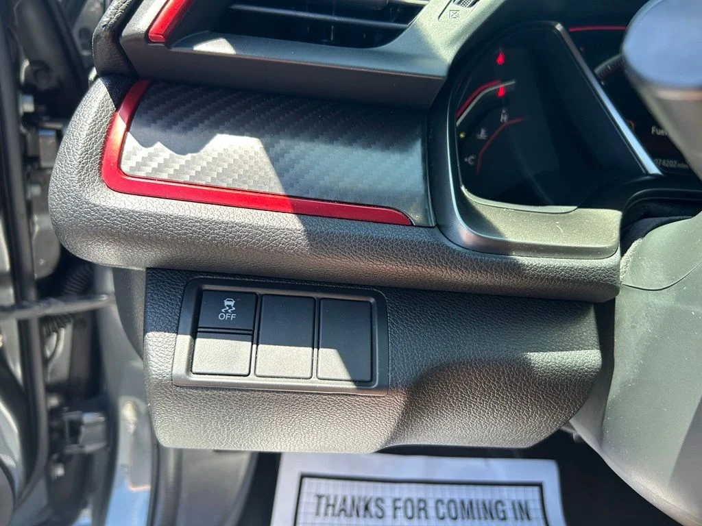 Used 2019  Honda Touring image 15