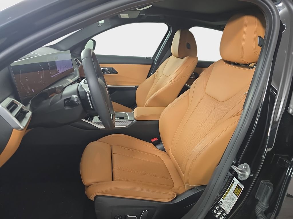 2025 BMW 3 Series 330i - Photo 18