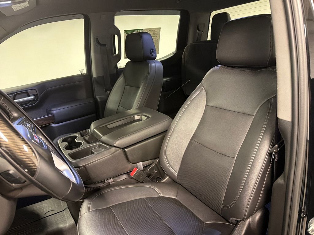 Used 2021 Black GMC SLT image 26