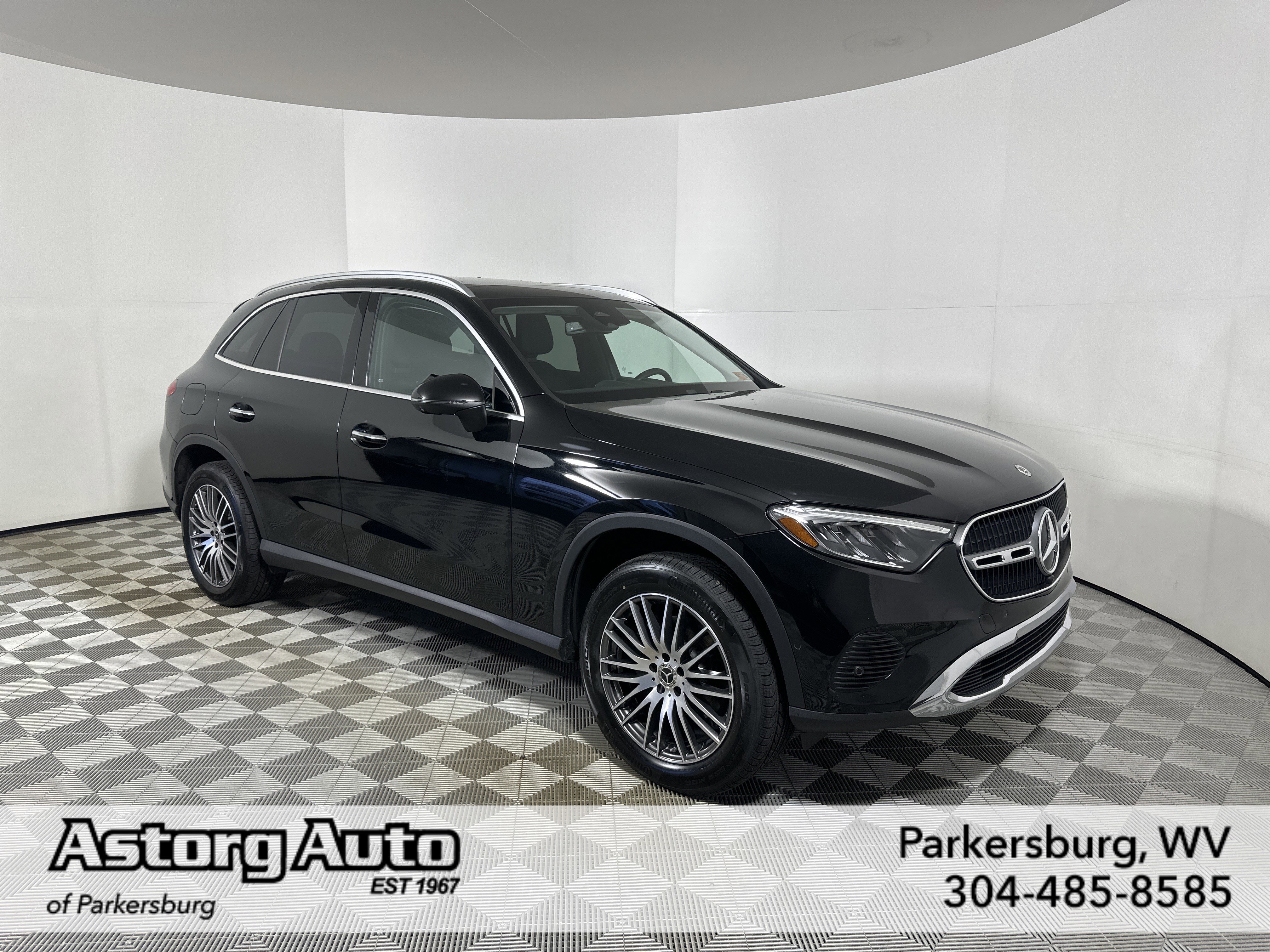 2023 Mercedes-Benz GLC GLC 300