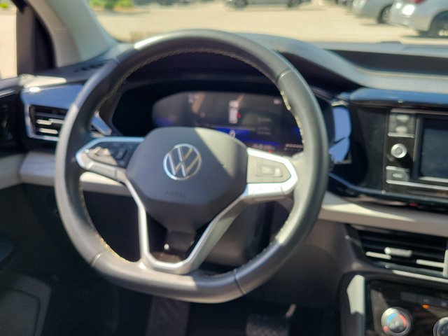 Used 2023 Dusk Blue Metallic Volkswagen 1.5T S image 17