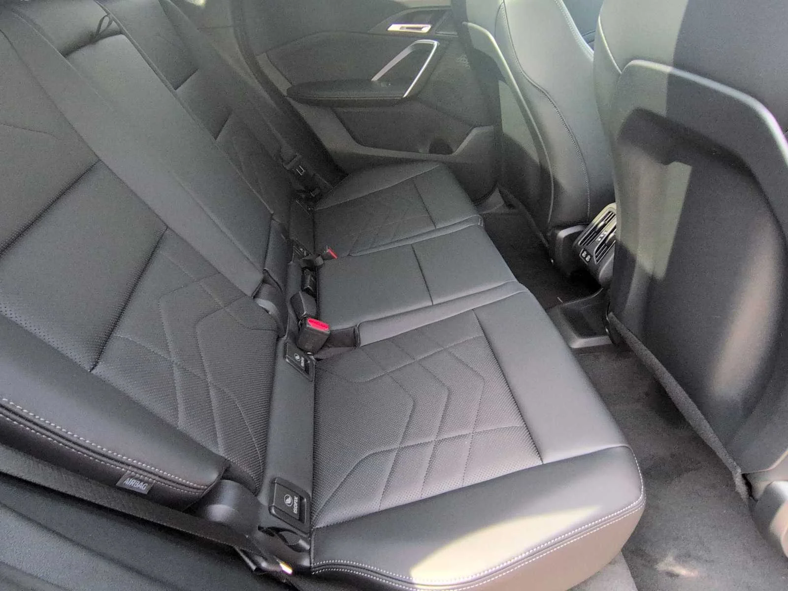 New 2026 Black Sapphire Metallic BMW xDrive28i image 21