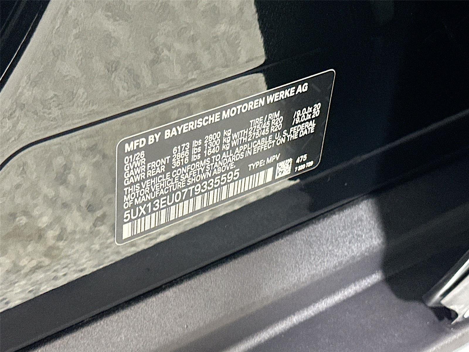 New 2026 Black Sapphire Metallic BMW sDrive40i image 33