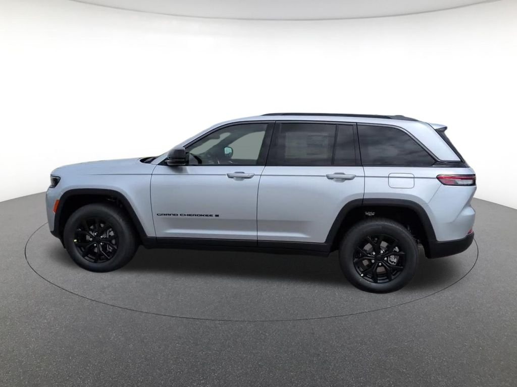 New 2026 Silver Jeep Altitude image 12