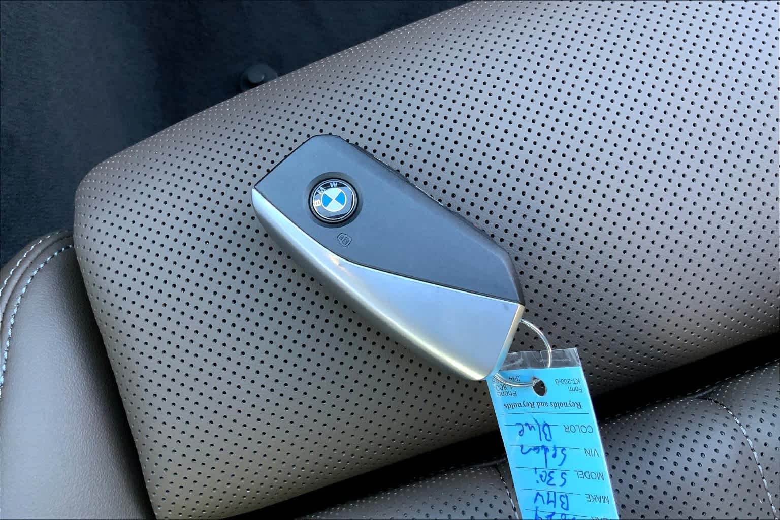 Used 2024 Phytonic Blue Metallic BMW 530i image 14