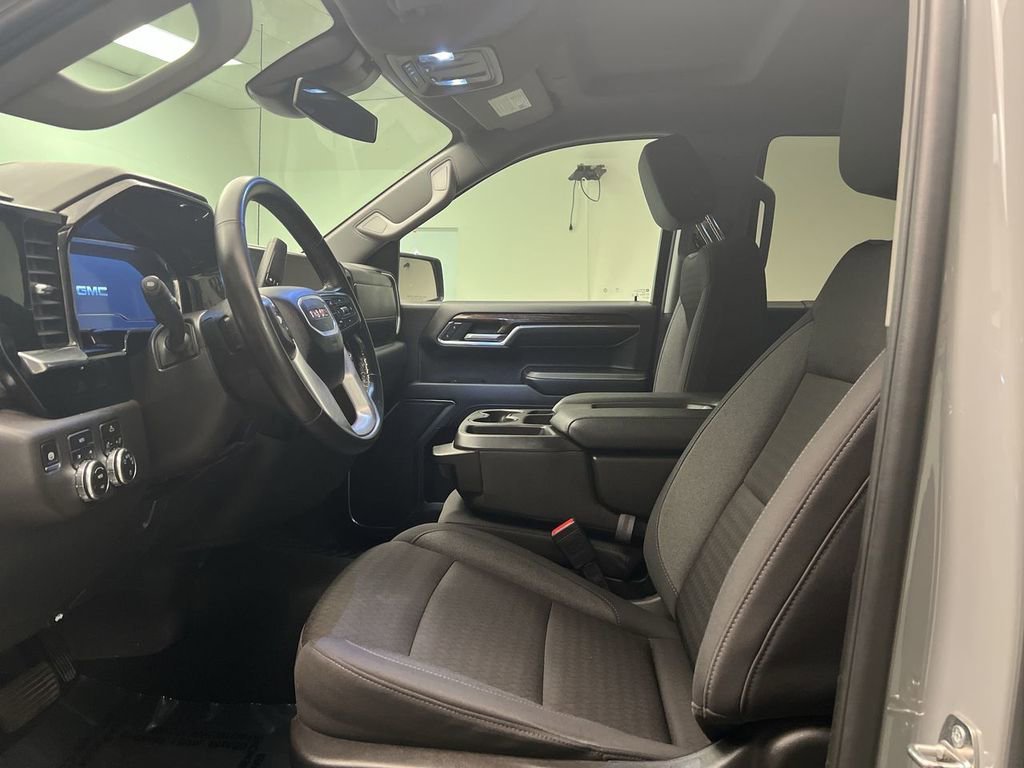 2024 GMC Sierra 1500 SLE - Photo 11