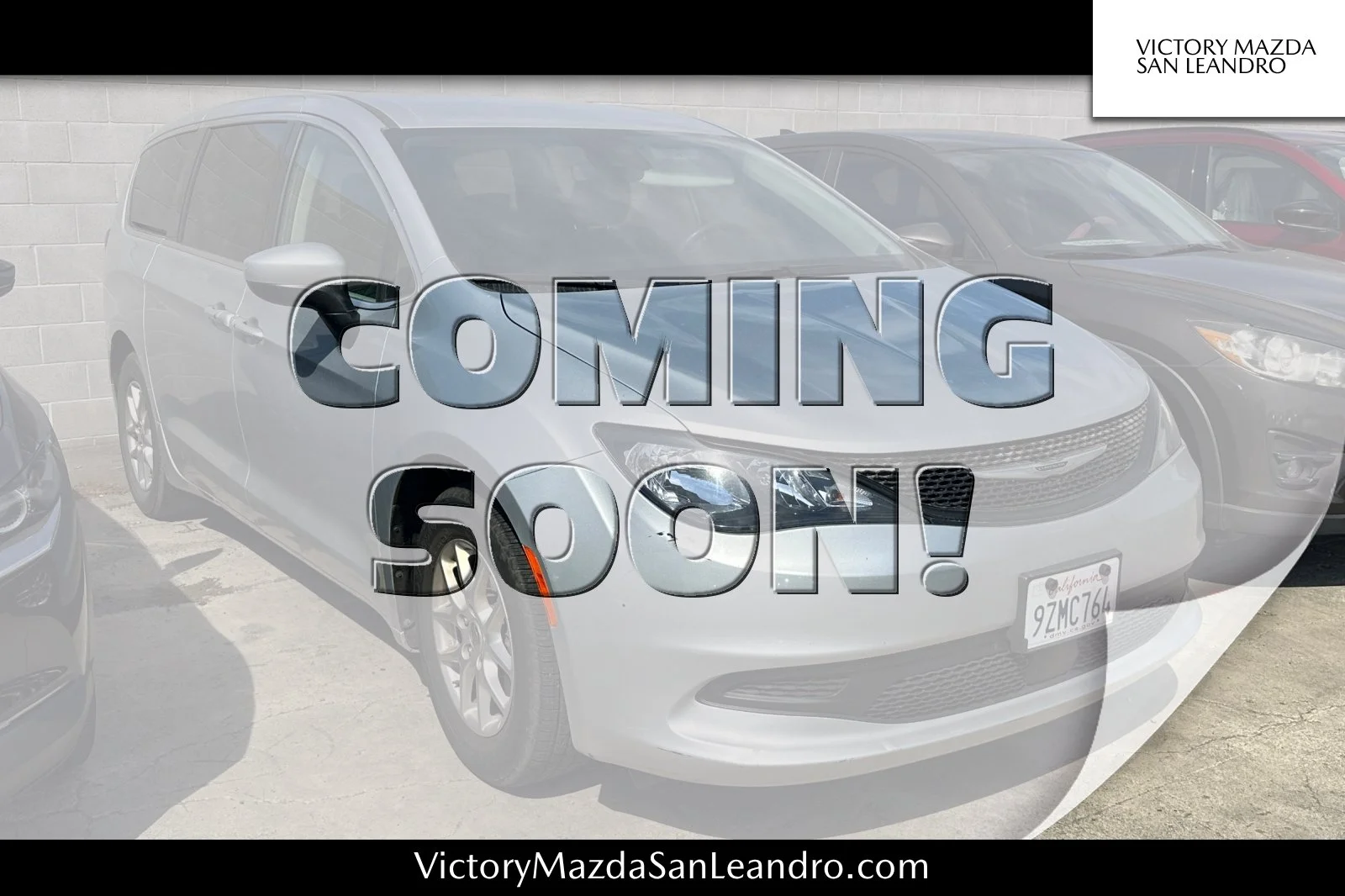 Used 2023 Silver Mist Clearcoat Chrysler LX image 1