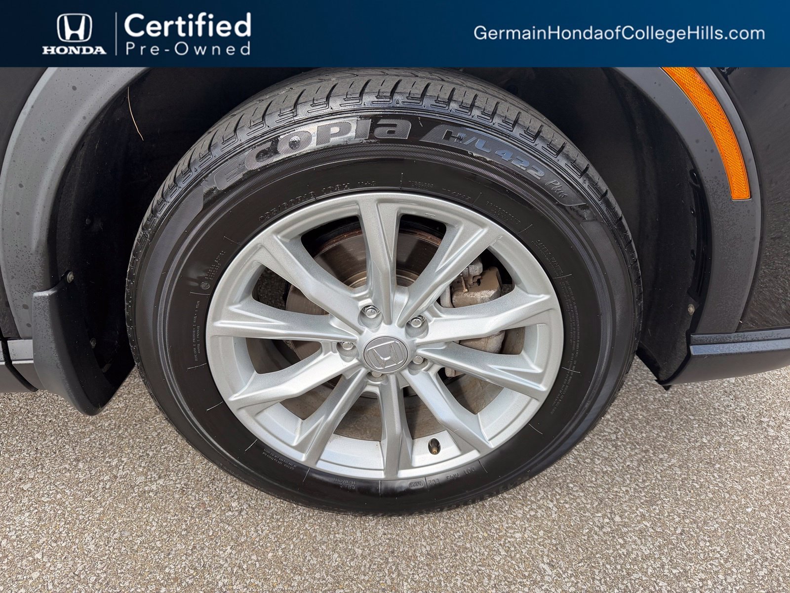 Certified Used 2024 Crystal Black Pearl Honda EX-L image 5