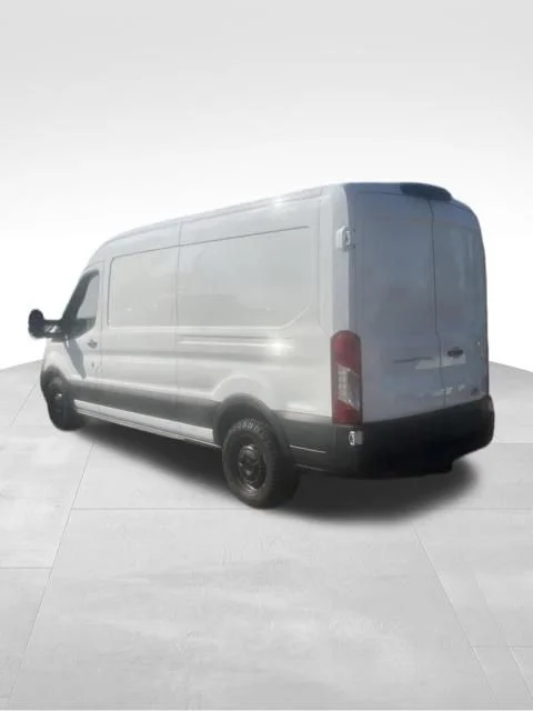 Used 2022 White Ford Base image 6