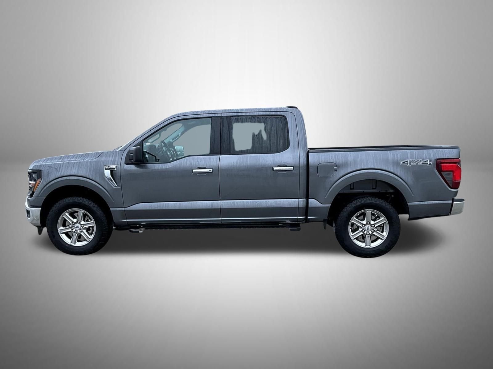 Used 2025 Gray Ford XLT image 8