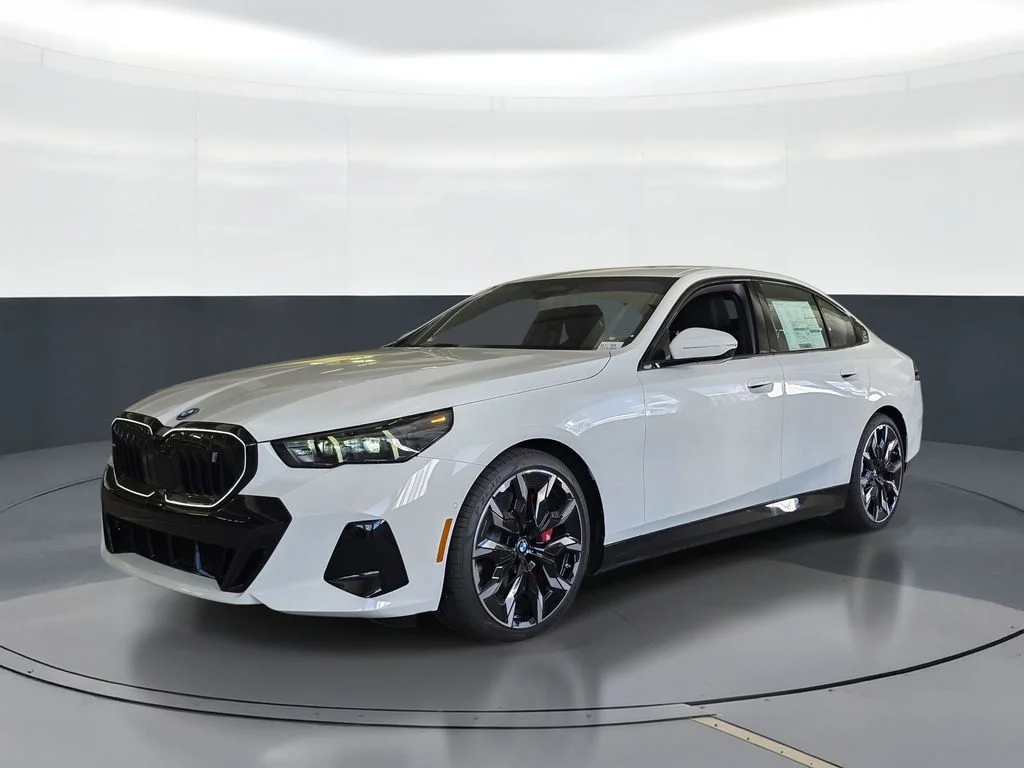 New 2026 Alpine White BMW eDrive40 image 1