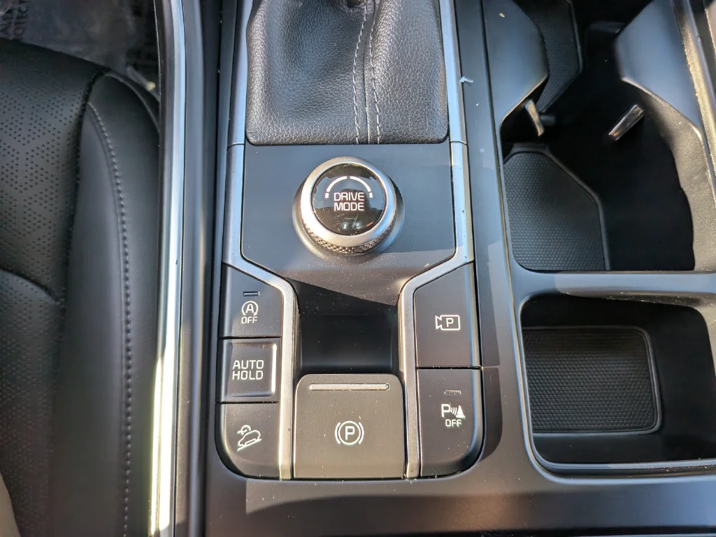 Used 2023 Gray Kia EX image 25