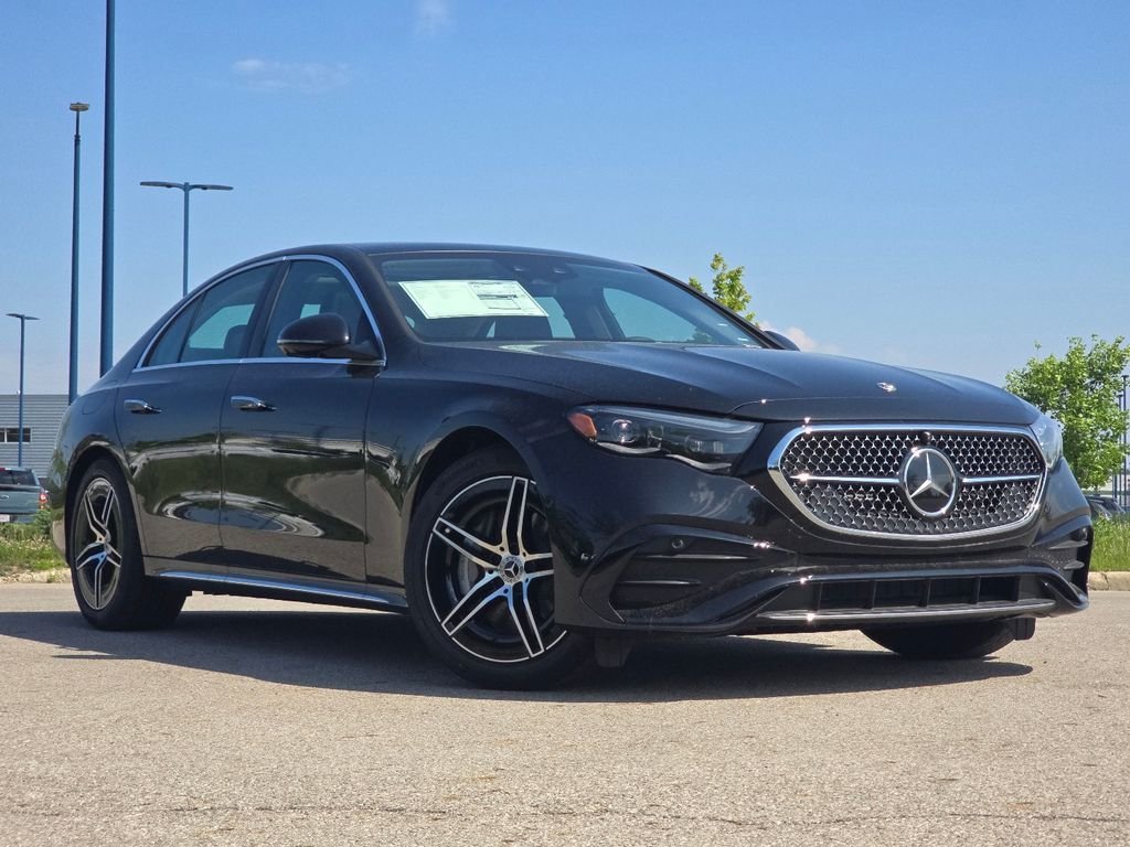 2026 Mercedes-Benz E-Class E450 4MATIC's photo