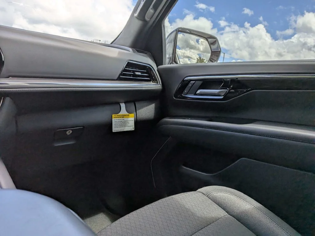 Used 2025 Gray Chevrolet LS image 17