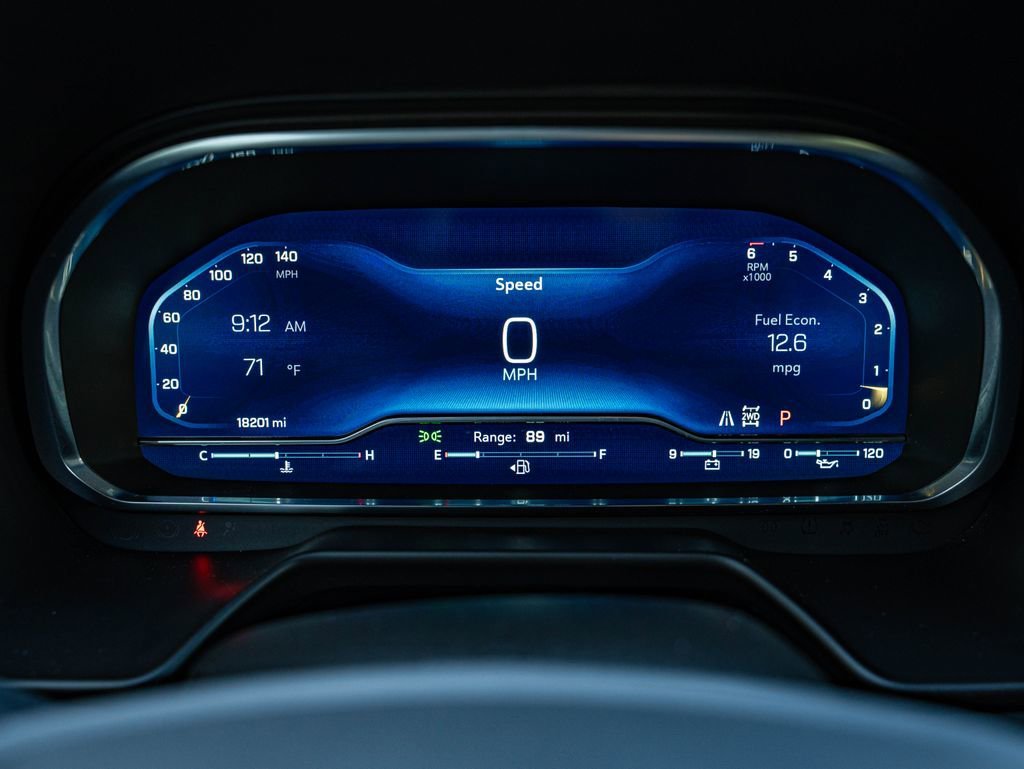 Used 2024 Summit White Chevrolet RST image 23