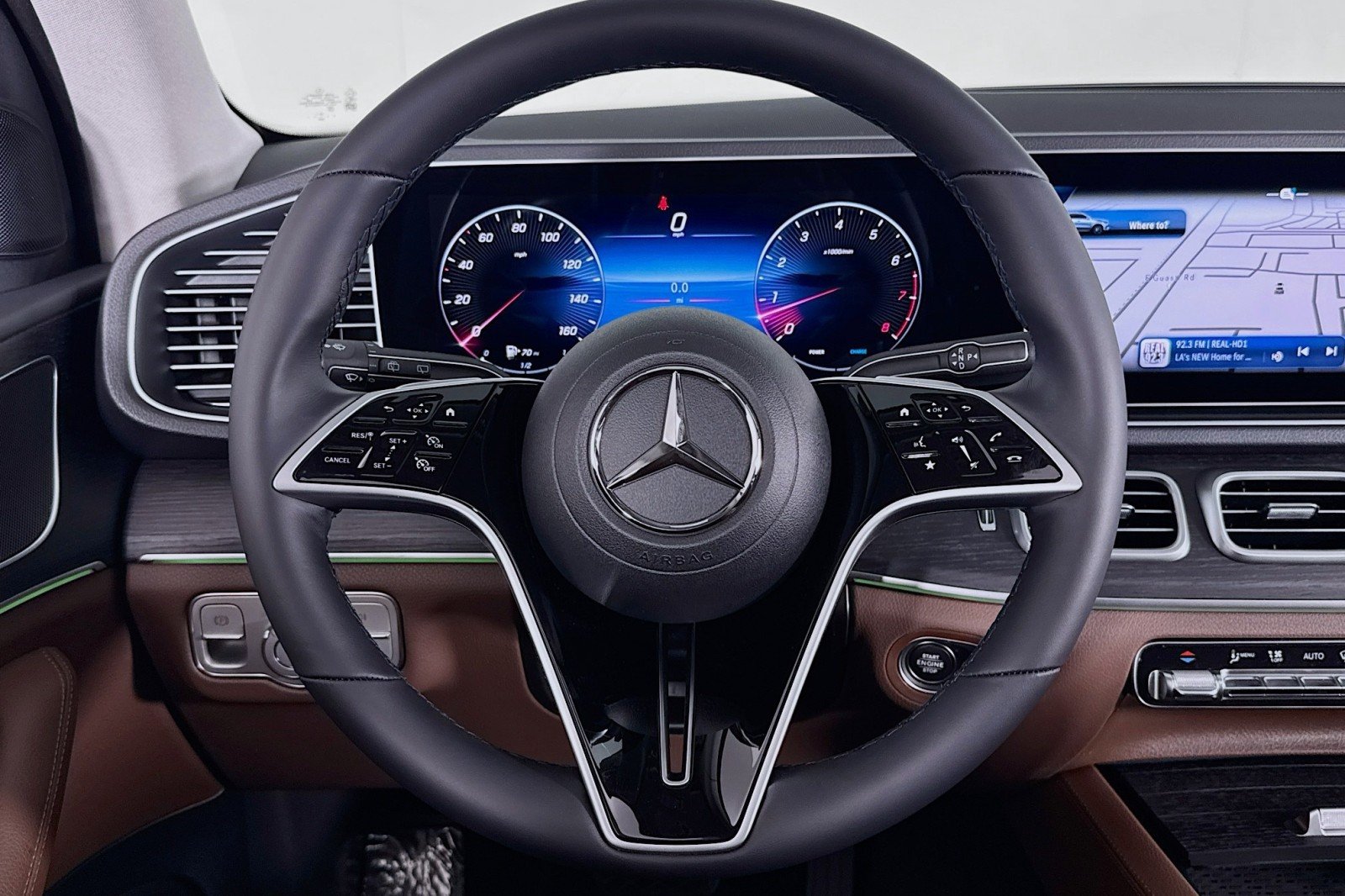 New 2026 Polar White Mercedes-Benz GLE 350 4MATIC® SUV image 17