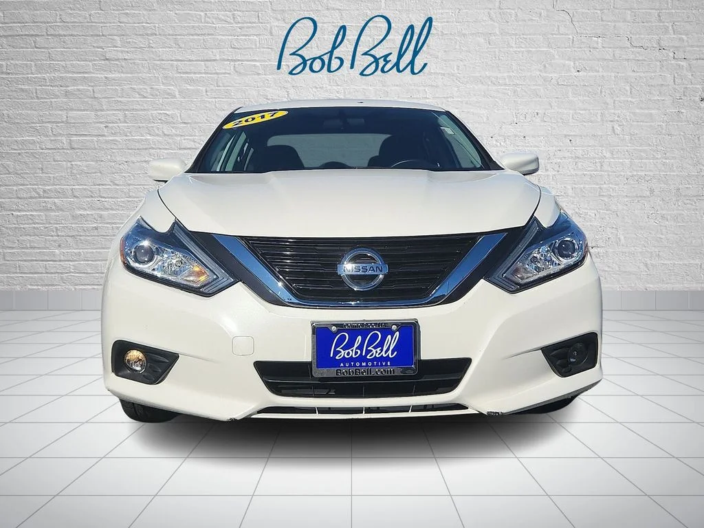Used 2017 Nissan Altima SV with VIN 1N4AL3AP7HC183745 for sale in Baltimore, MD