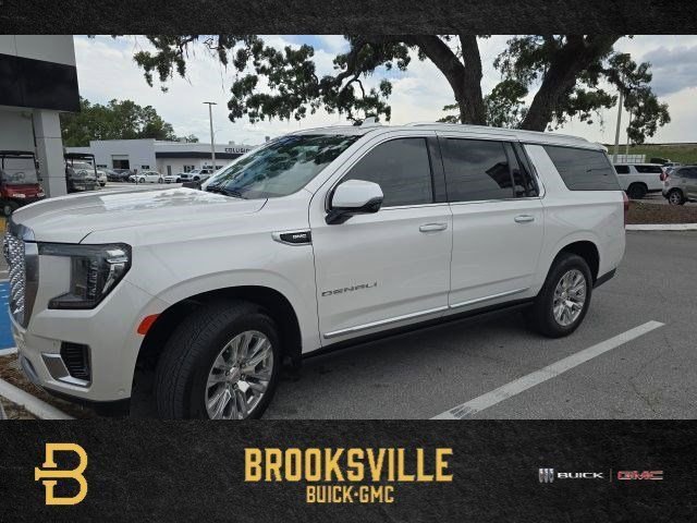 2024 GMC Yukon Denali AWD's photo