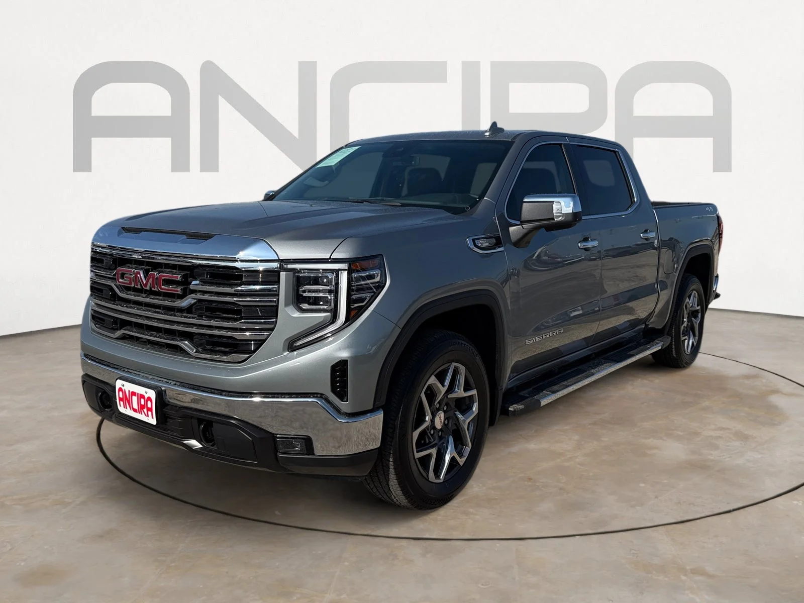 Used 2025 Sterling Metallic GMC SLT image 5