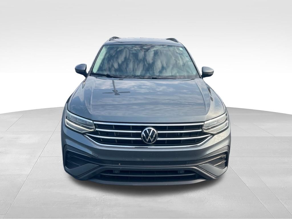 Used 2023 Silver Volkswagen 2.0T S image 8
