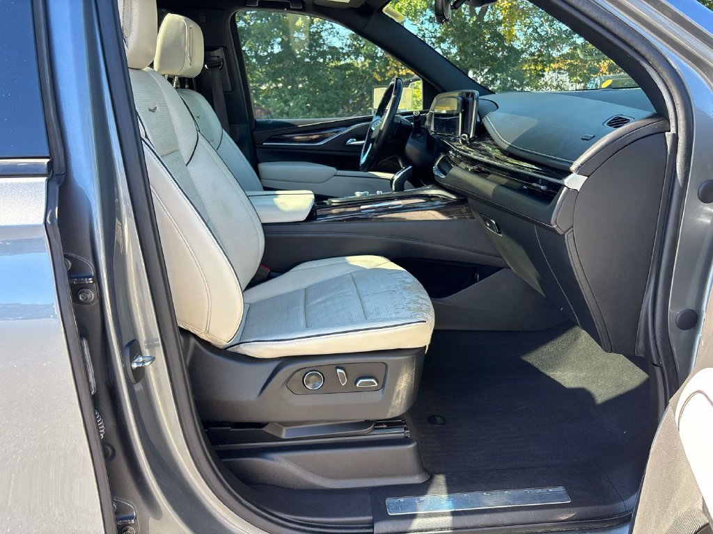 Used 2021 Gray Cadillac Sport image 16