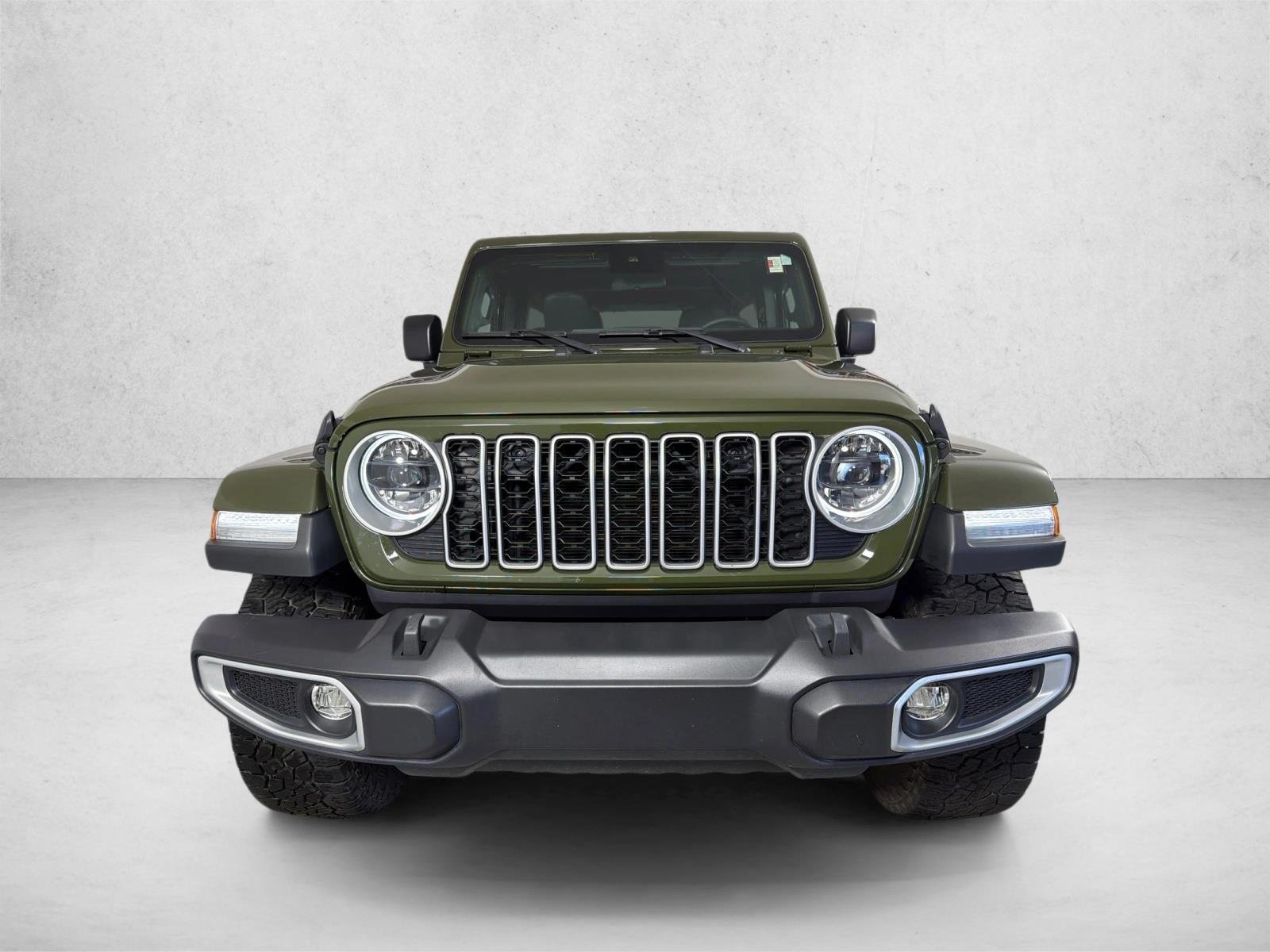 Used 2024 Sarge Green Clearcoat Jeep Sahara image 8