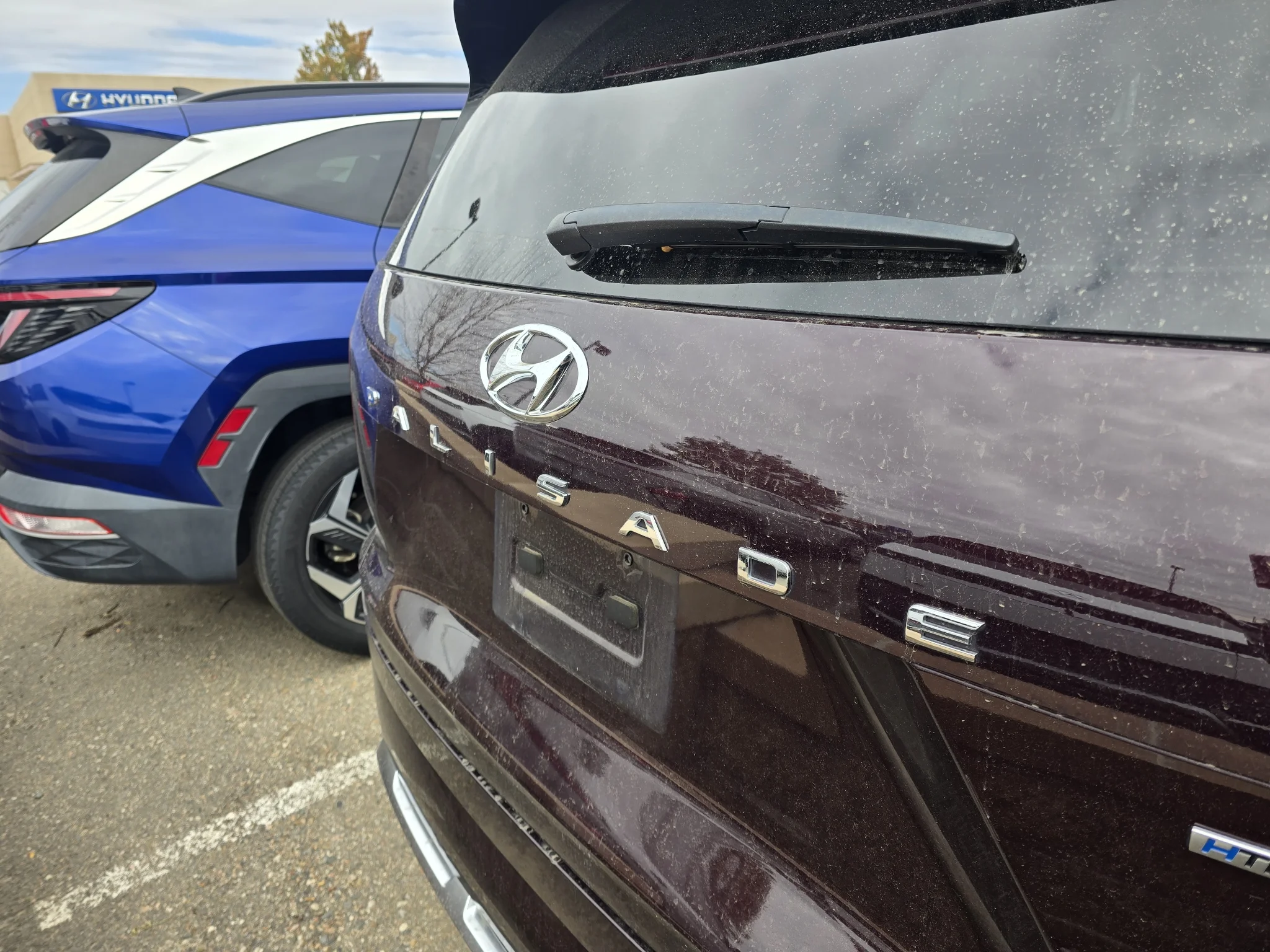 Used 2022 Sierra Burgundy Hyundai Calligraphy image 21