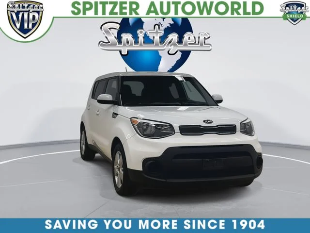Used 2019 White Kia Base image 3