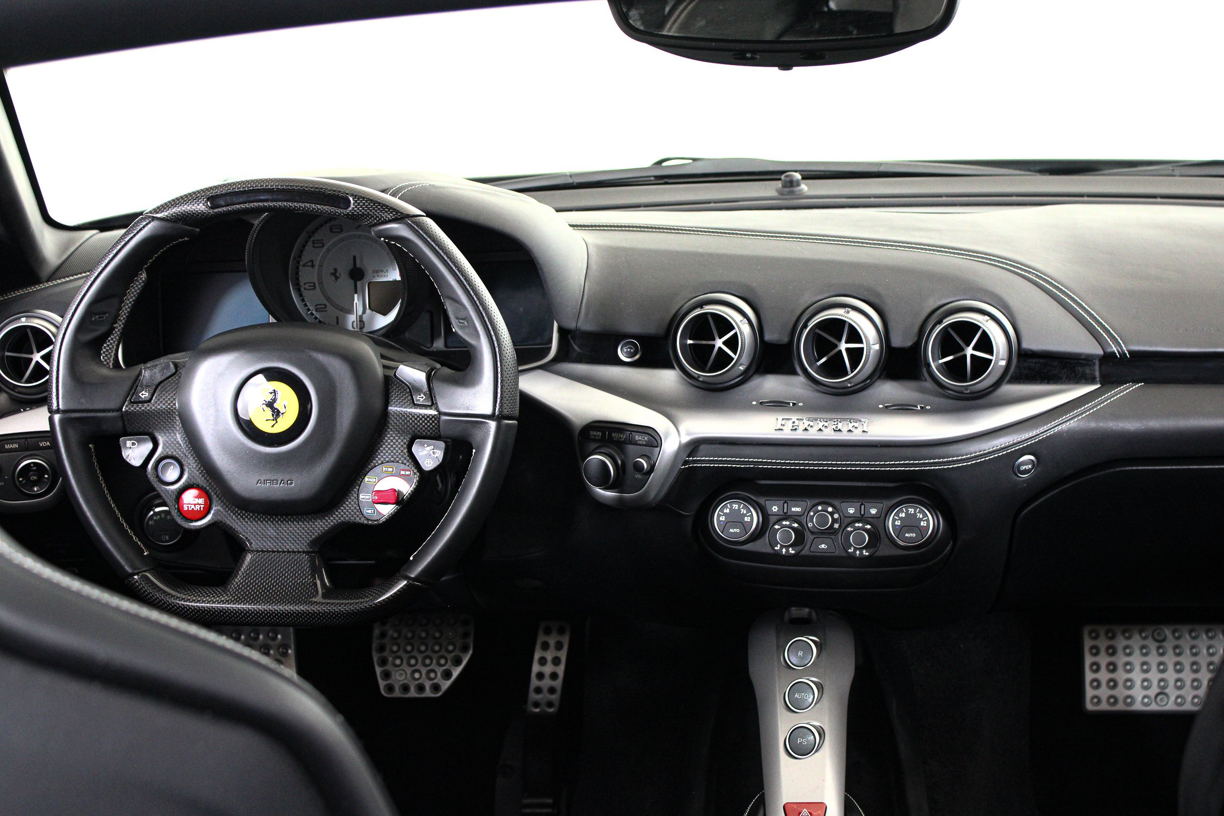Used 2015 Grigio Scuro Ferrari  image 51