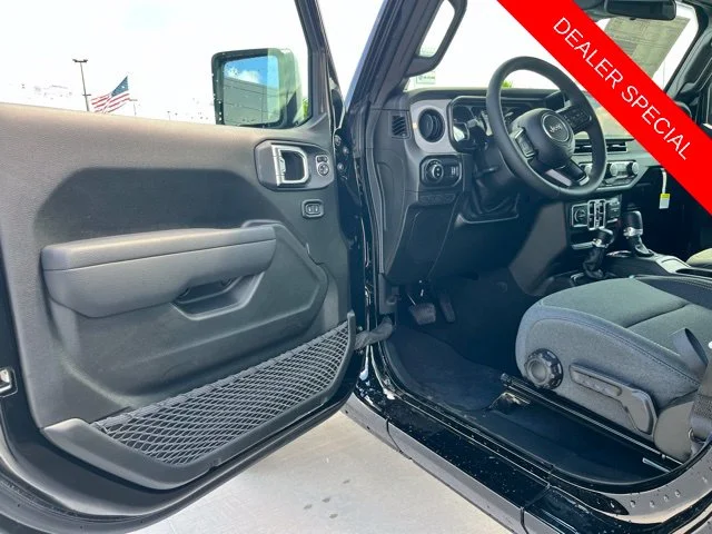 2025 Jeep Gladiator Sport S - Photo 14