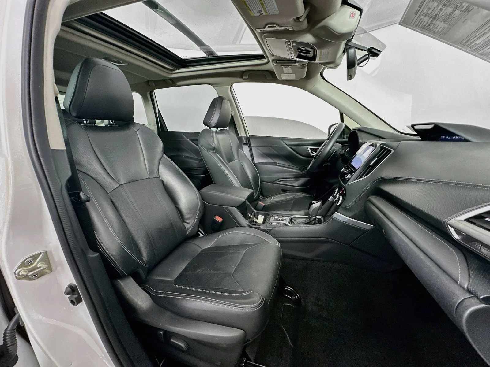 Used 2021 Crystal White Pearl Subaru Touring image 30