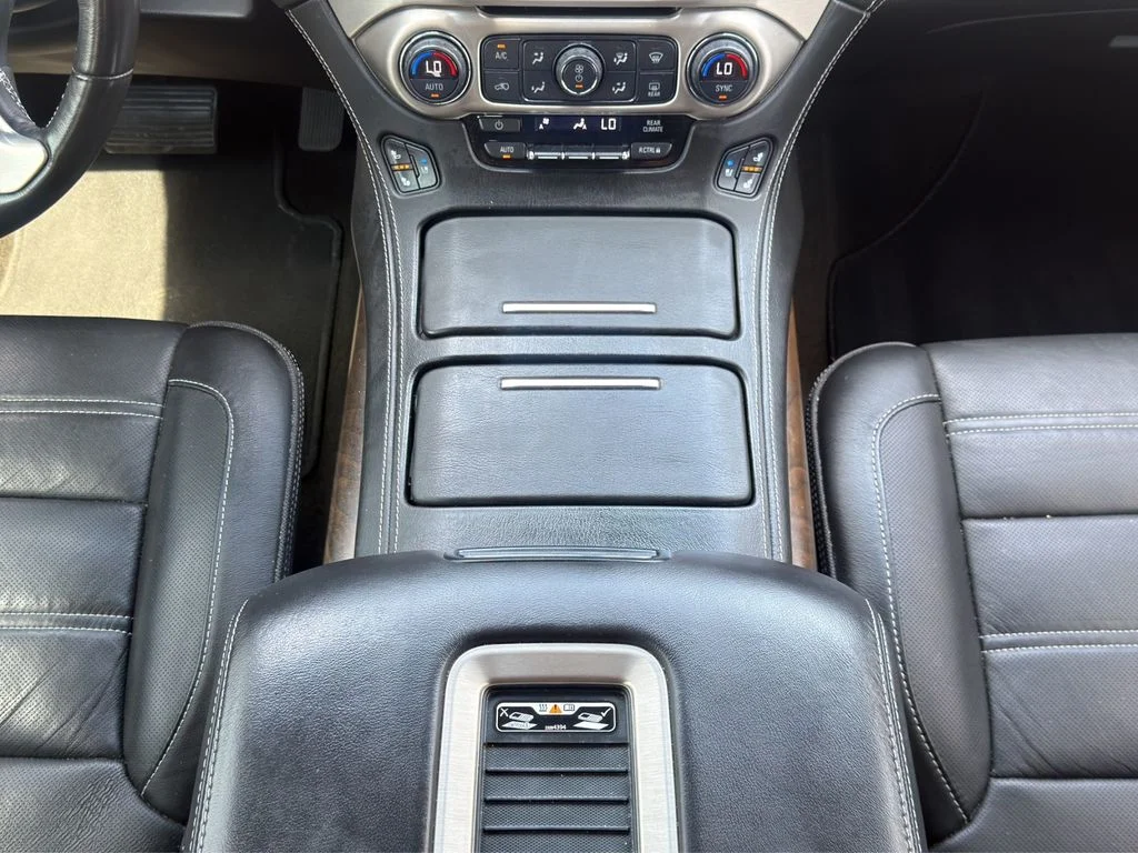 Used 2018 Blue GMC Denali image 15