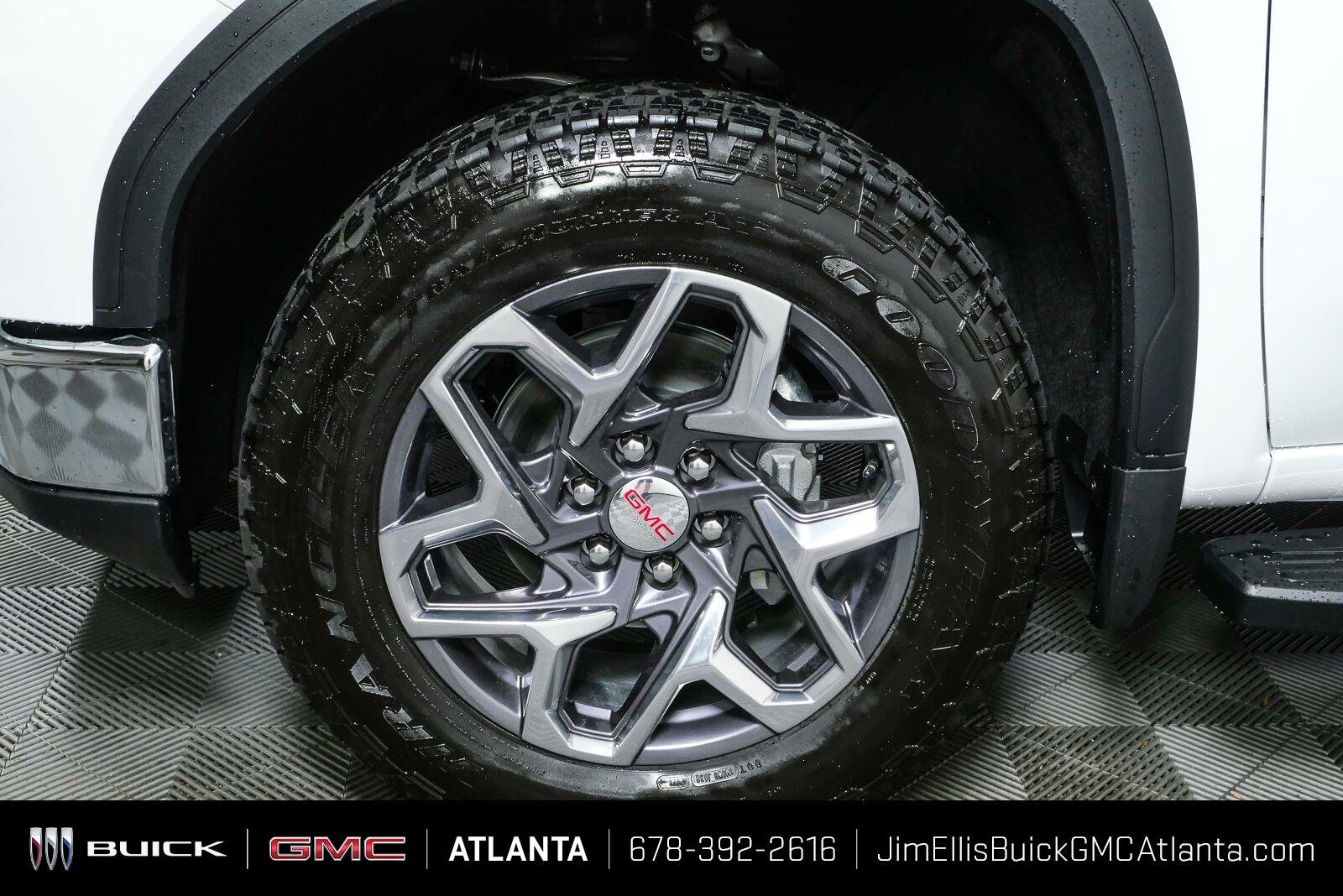 2026 GMC Sierra 1500 SLT - Photo 35