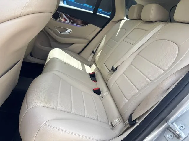 Used 2021 Silver Mercedes-Benz GLC 300 image 8