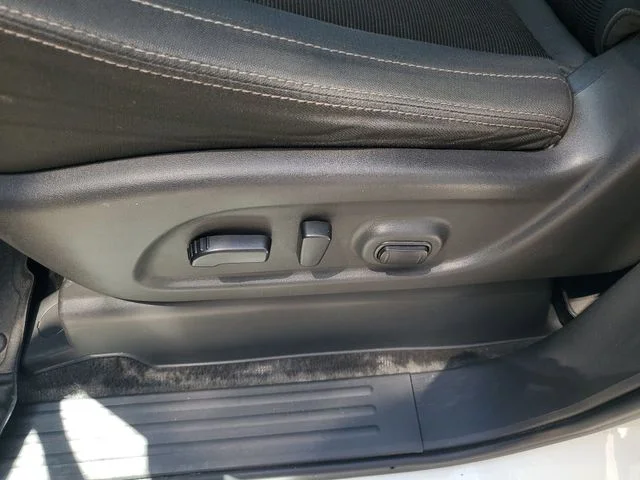 Used 2019 White Nissan SV image 24
