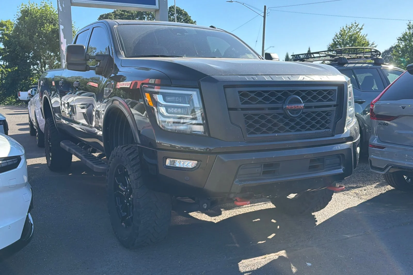 Used 2021 Super Black Nissan PRO-4X image 2