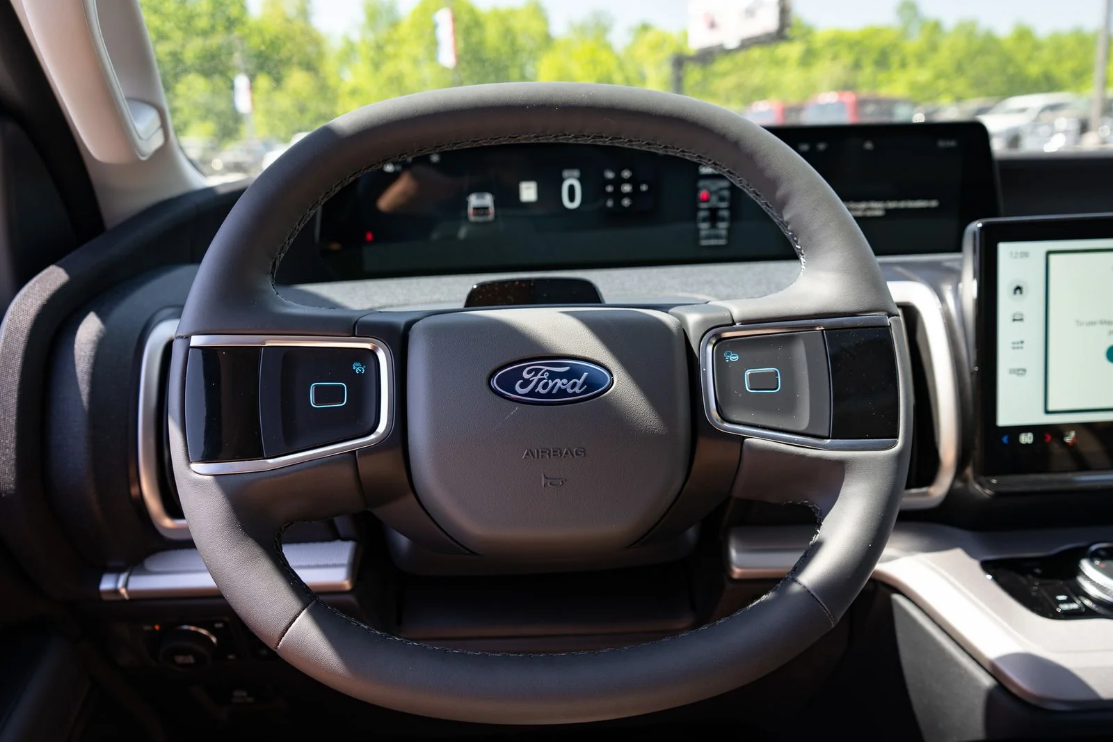 New 2026 Glacier Gray Metallic Tri-Coat Ford MAX Active image 30