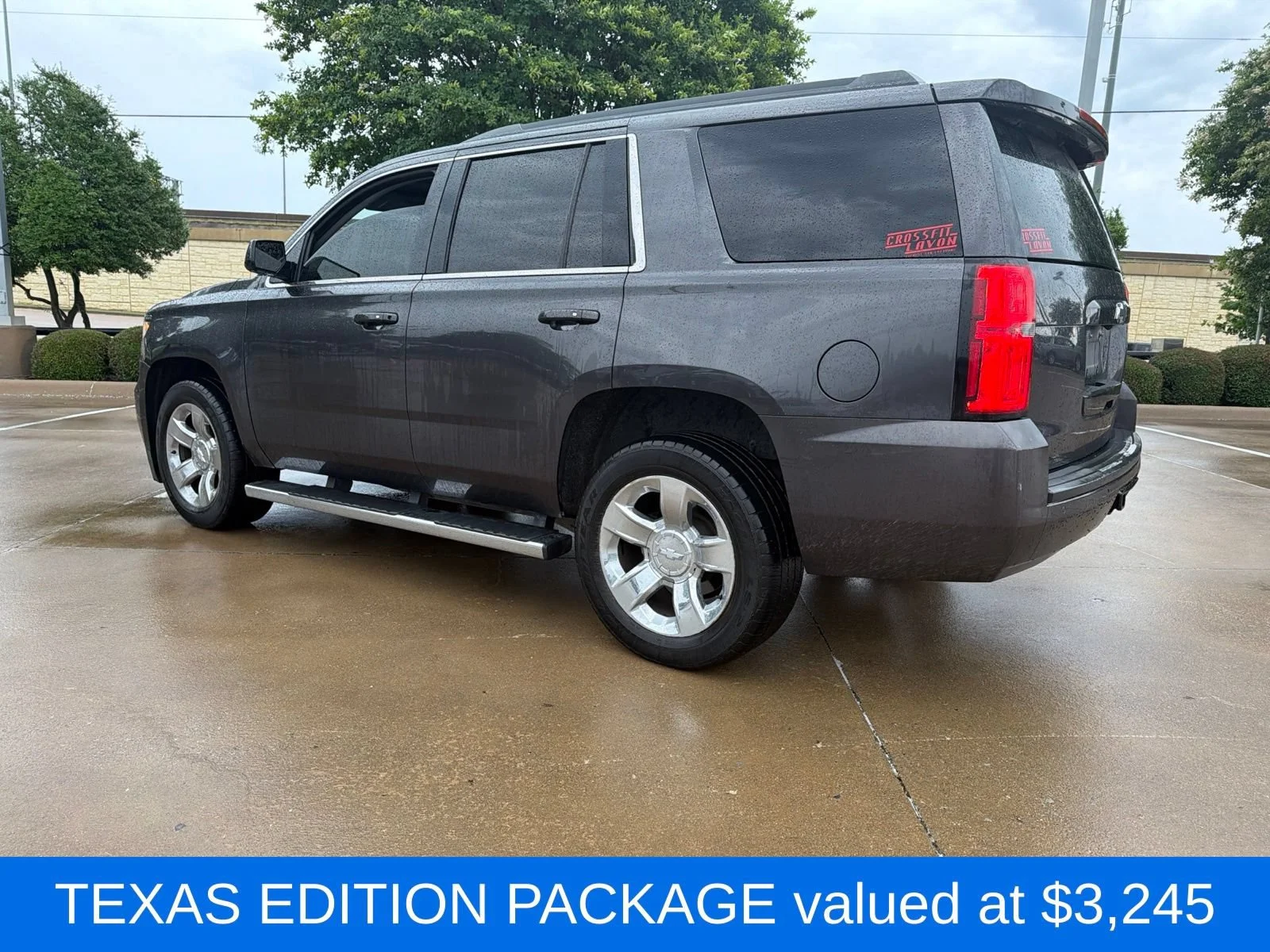 Used 2017 TUNGSTEN METALLIC Chevrolet LT image 4