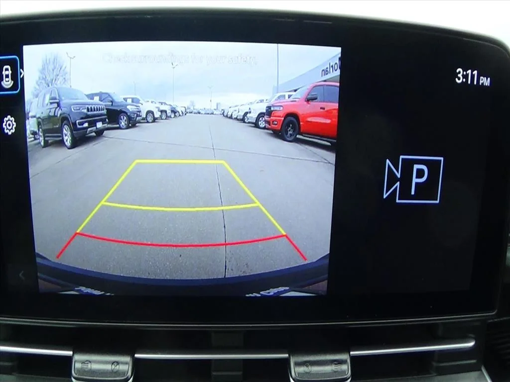Used 2025 Ultimate Red Metallic (r2p) Hyundai SEL image 27