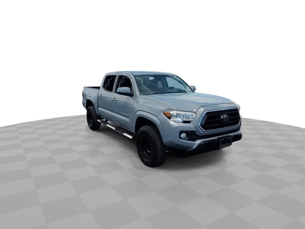 Used 2020 Gray Toyota SR5 image 2