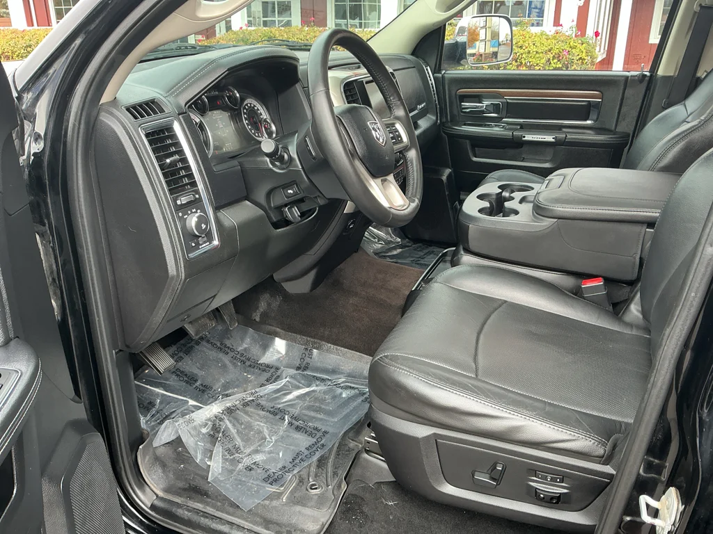 Used 2014 Black Clearcoat Ram Laramie image 12