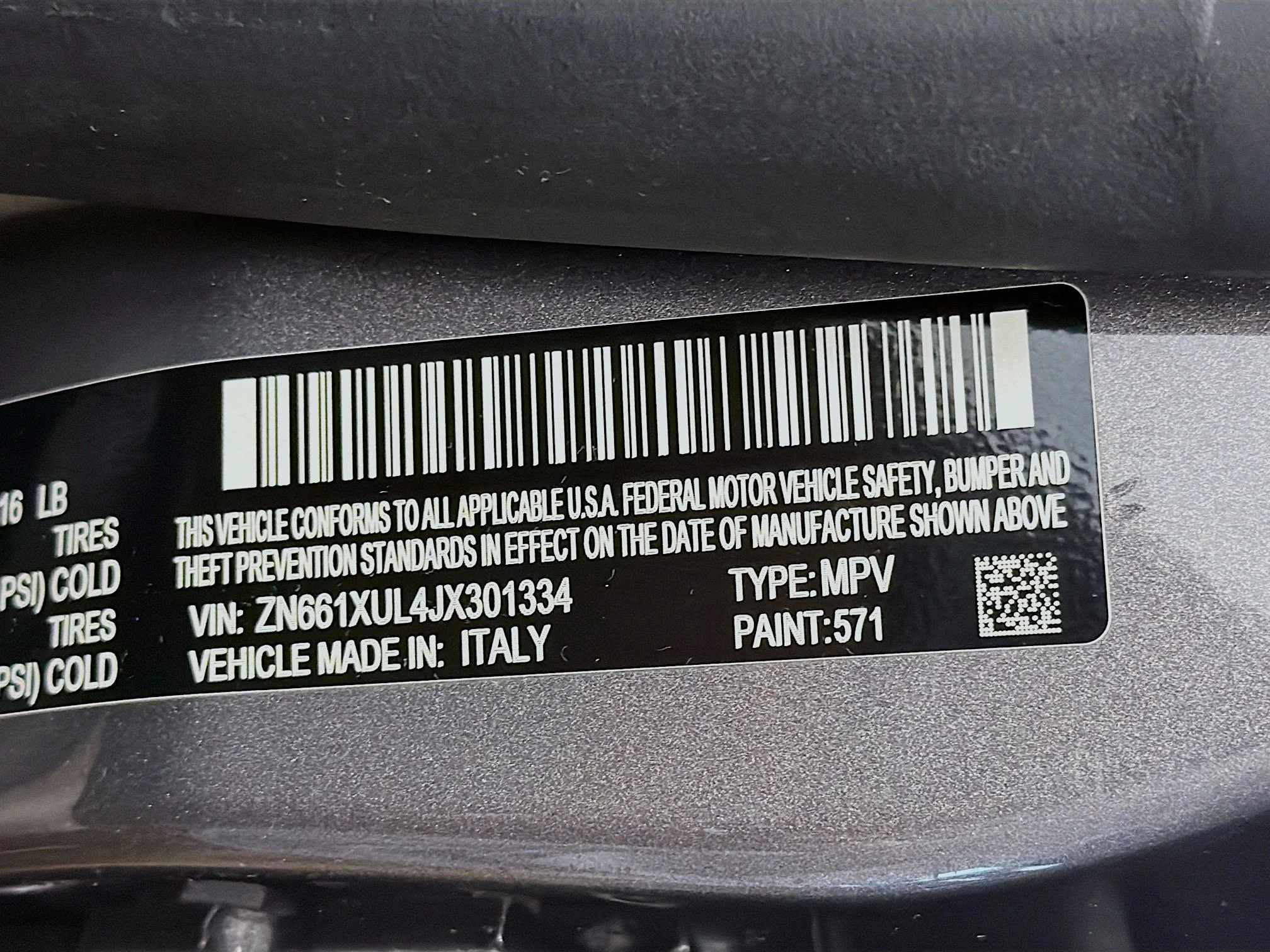 Used 2018 Gray Maserati GranLusso image 43