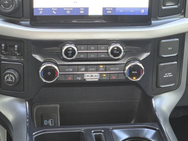 Used 2022 White Ford XLT image 20