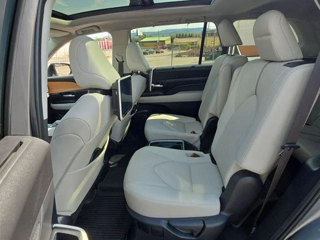Used 2025 Gray Toyota Platinum image 23