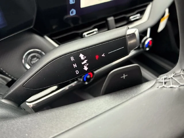 New 2027 Lakeshore Blue Metallic Chevrolet LT image 26