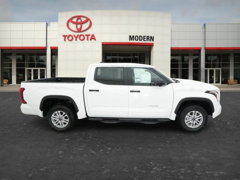 New 2026 Ice Cap Toyota SR5 image 16