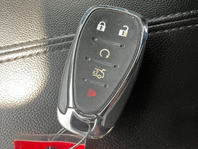 Used 2024 Gray Chevrolet LT image 23